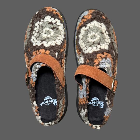 Dr. Martens Isham Crochet Wool Suede Mules in Tan NWOB USM10 - Picture 3 of 8